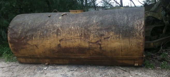 Tanque metálico